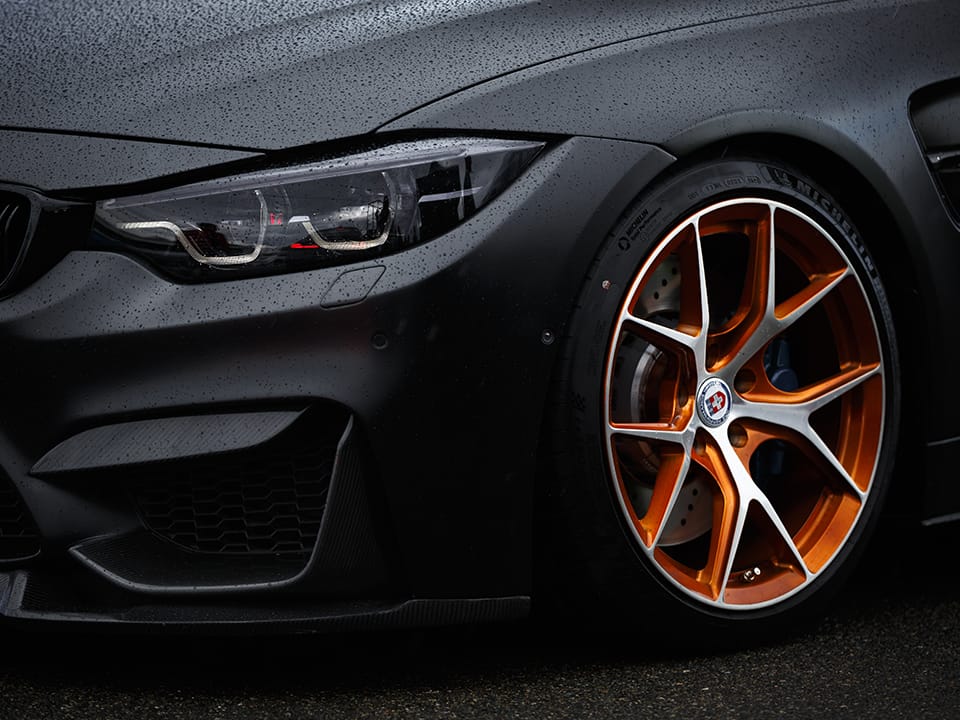 Il detailer auto protettivo The Care dona protezione invisibile dall’acqua e polvere