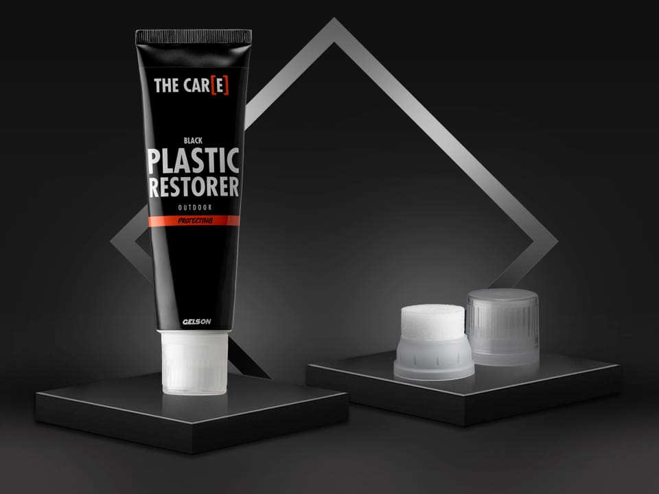 Black Plastic Restorer 150ml to restore external plastic surfaces of the car.