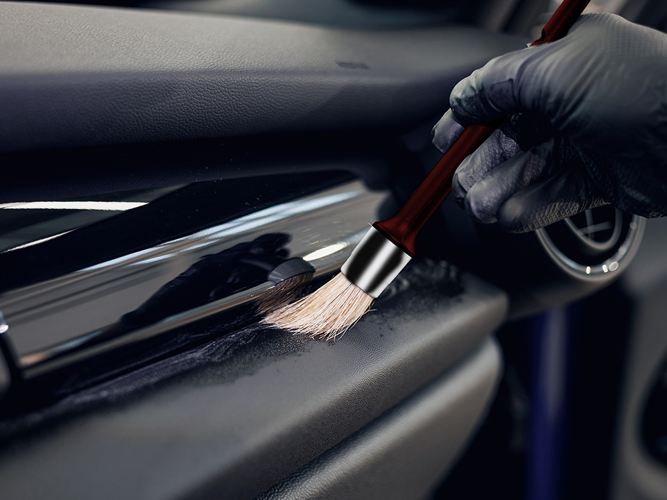 The Care | Sealant Brush